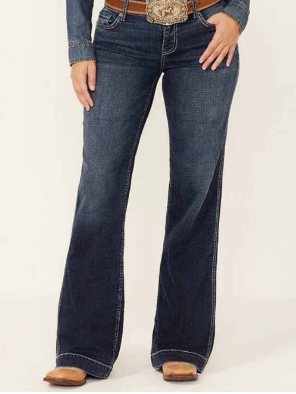 Shyanne Tess Mid Rise Jeans